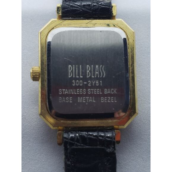 Bill Blass women's watch, 300-2Y51. Blue square face with gold accents - Picture 6 of 9